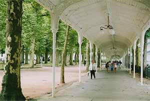 Vichy, Allier (Canon AE-1 - Argentique) - 2015
